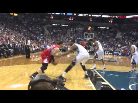 Blake Griffin Turnaround