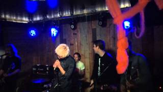 Los Pepes - This Is Rock N Roll (The Kids)