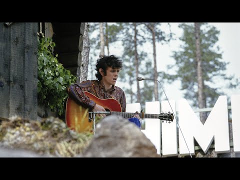 Donovan - Jennifer Juniper (with lyrics)