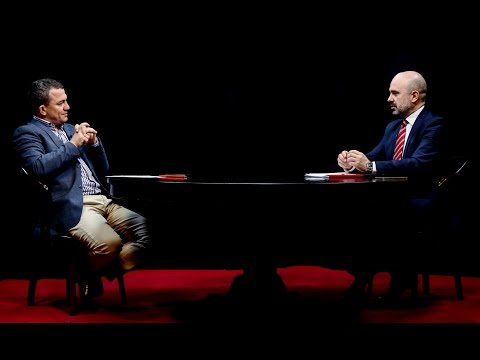 "Komiteti Qendror" - Mysafir, Agron Mustafa