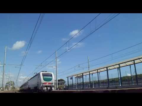 E402.179 sull' IC 501 "Carducci" Sestri Levante - Napoli Centrale, in transito a Torricola