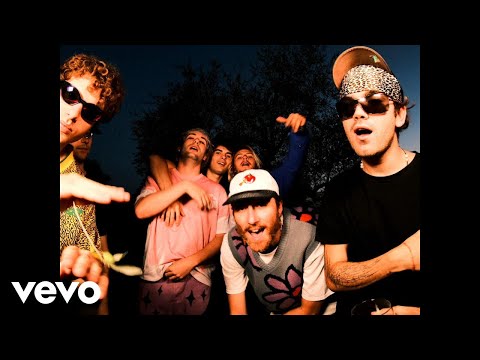 Mecna, bnkr44 - Le Pareti In Questa Camera (Visual)