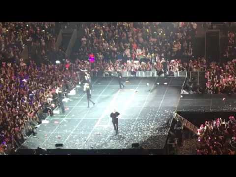 Getting Noticed by BTS at Wings 2017 concert in New York