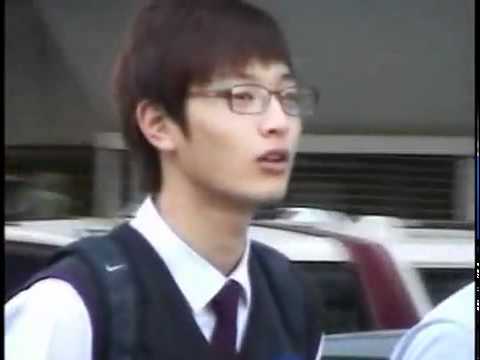 090417 2AM JinWoon was on the Way to Music Bank.flv