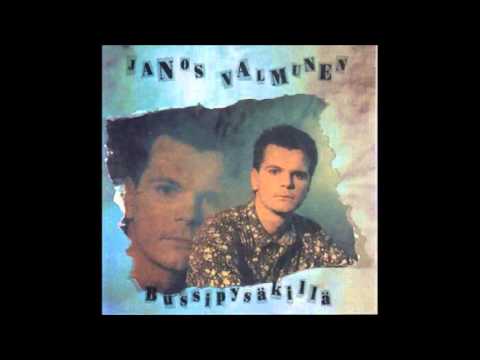 Janos Valmunen - Bussipysäkillä