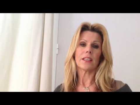 download lagu mp3 mp4 Best Cosmetic Dentist London, download lagu Best Cosmetic Dentist London gratis, unduh video klip Best Cosmetic Dentist London