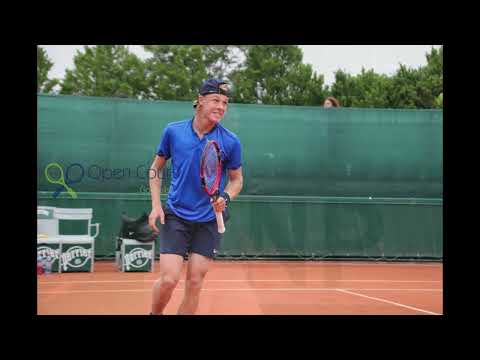Shapovalov's 2016 junior Roland Garros