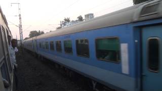 preview picture of video 'Suburban Local Crossing Shatabdi  & Duronto Expresses'