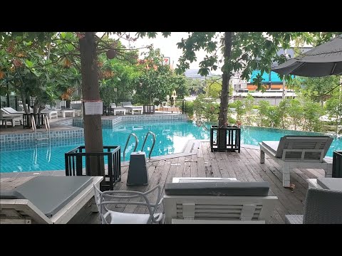 P Plus Hotel  - $20 - Pattaya Thailand Near The Tree Town & nightlife