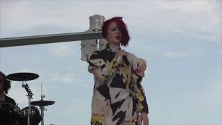 Garbage - #1 Crush - live at Sunfest 2019