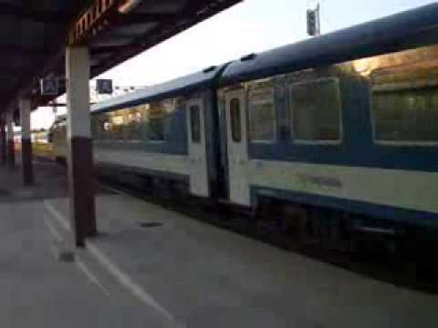 Sosirea trenurilor IR 1742 şi IR 365 în Oradea.