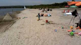 preview picture of video 'Thomas Playing Ball at Presqu'ile Beach'