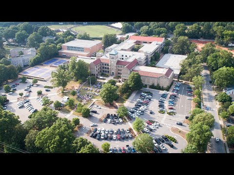 Youth minister says 'toxic' culture at Broughton High School hurts students' mental health