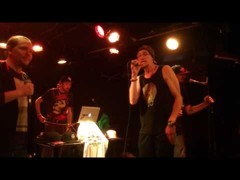 Amoc & JP.Ovela - Suututaan ja riisuudutaan Soppa40vee