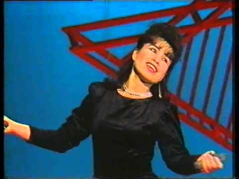 YULDUZ USMONOVA-QIZIL OLMA