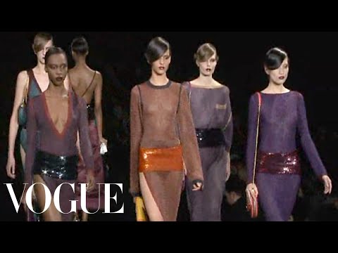 Louis Vuitton Ready to Wear Spring 2011 Vogue Fashion Week Runway Show