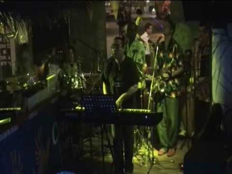 AMERIKA LIBRE LIVE IN BANK-ALBUFEIRA-PORTUGALwmv