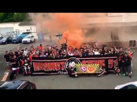 WismutSzene51 - Wismut Gera Ultras nach dem Spiel gegen Chemie Leipzig