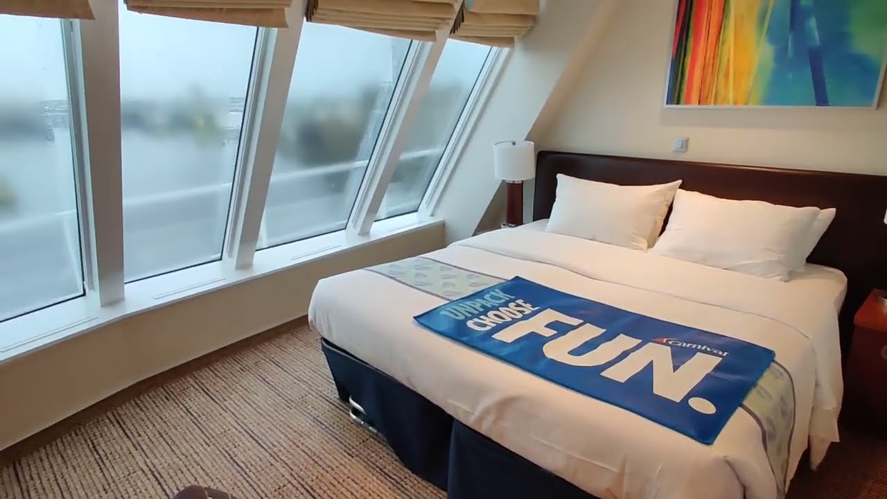 Carnival Paradise - Cabin G4 - Video 2