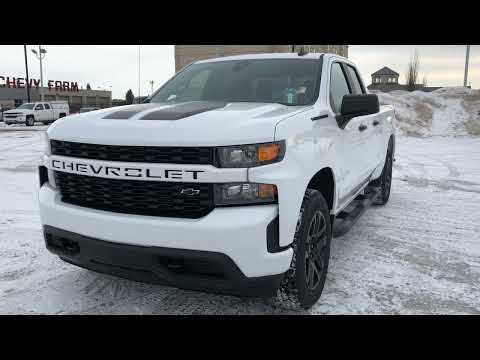 2022 Chevrolet Silverado 1500 LTD Custom Review