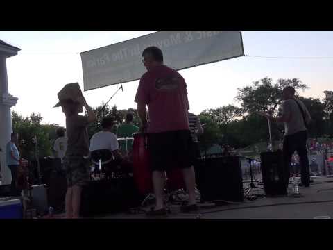 Buzzrique at Lake Harriet July 2014 - Bill on congas