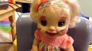 Emma Does Her Own Makeup!