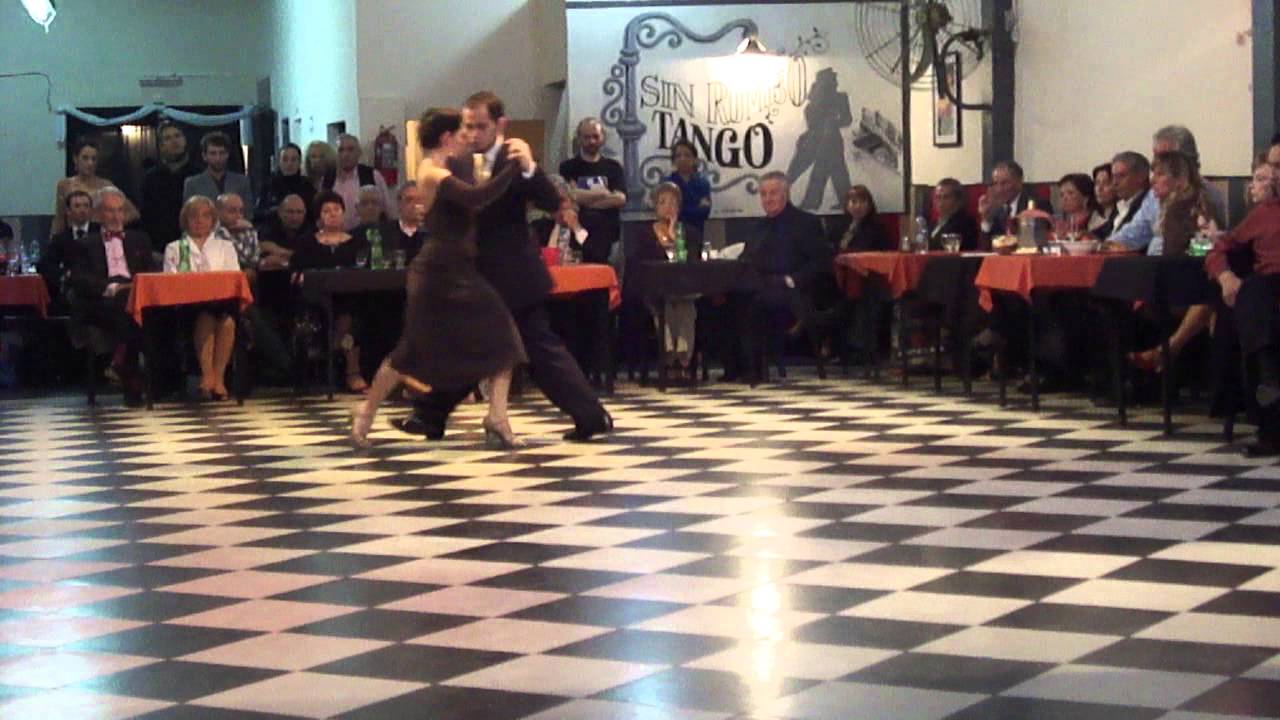 Sin Rumbo, bailan Daniela Barria y Julian Vilardo 1/2