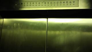 preview picture of video 'Amherst, MA: Montgomery Traction Elevators @ Du Bois Library, U-Mass Amherst'