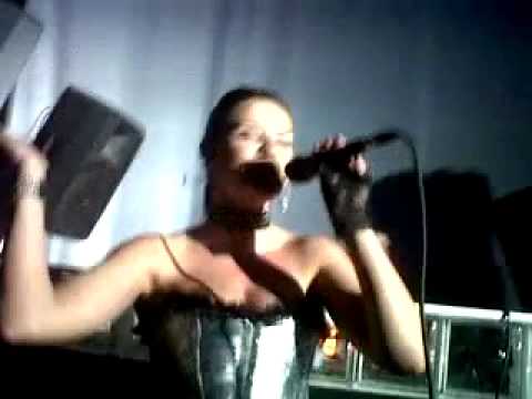 Samantha Moon @ Newguass Bergara