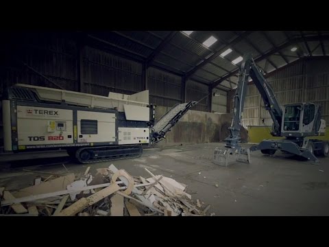 TWH 215 Waste Handler & TDS 820 Slow Speed Shredder Overview