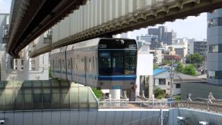 preview picture of video '千葉都市モノレール1000形 市役所前駅到着 Chiba Urban Monorail'