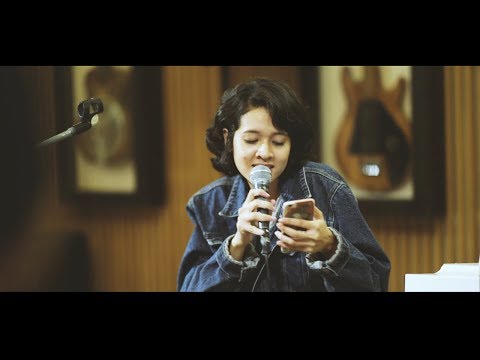 Dea, Kenny Gabriel | Latihan