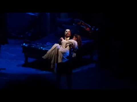 Phantom of the Opera Stanahan Theatre opening night Toledo, Ohio 11-30-2016