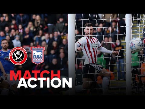Blades 2-0 Ipswich - match action