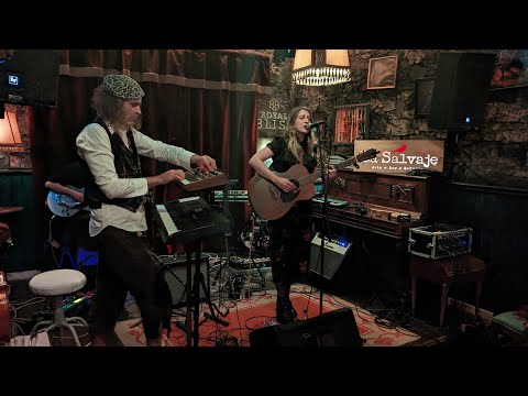 Fee Reega (18/04/2025 @ La Salvaje, Oviedo)