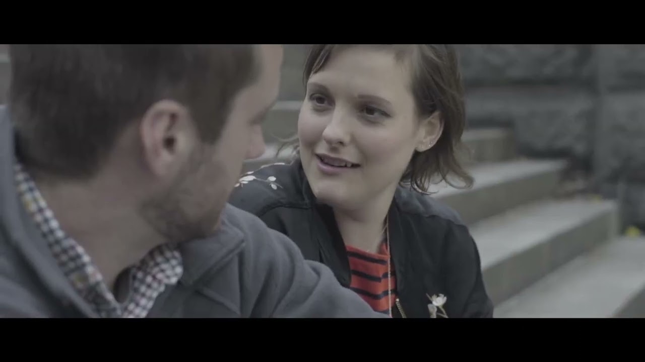 Super November, Trailer