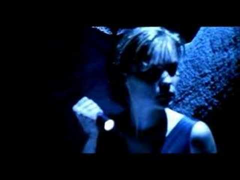 Pitch Black (2000) Trailer 1