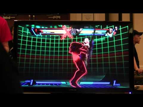 UMVC3 Semis @ Evo2013 - Abegen (Japan) vs BubblanAB7 (Sweden)