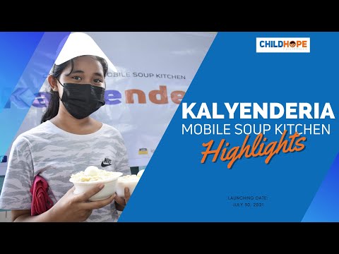 Providing meals to 500 street children in Manila