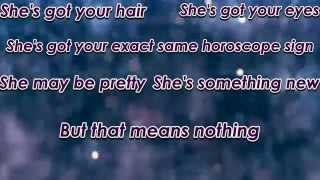 New Hollow - She Ain&#39;t You (Lyrics)