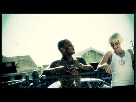 Mac Lucci- Hustle Celebrity (feat. Brevi)