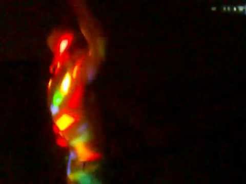 Dj Saymon plays Gamba-Oddych + people dancing