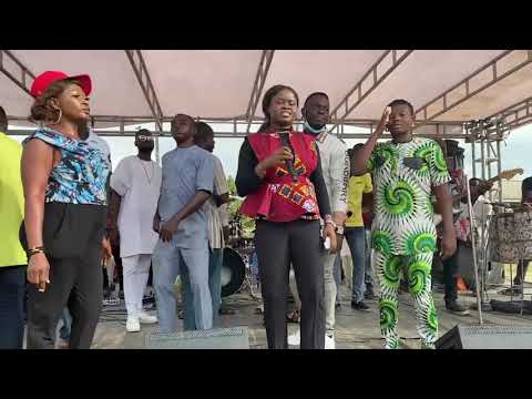 Barrister Smooth ft Ikesima Brown at Agbere community