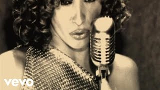 Gisselle - Voy A Quitarme El Anillo (Video)