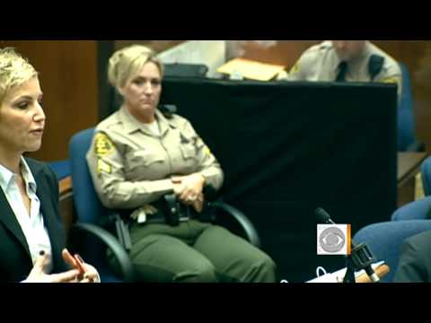 Paramedics testify in Conrad Murray trial