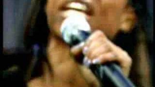 Beverley Knight - No Man's Land live acoustic Loose Women 01