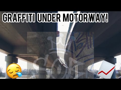Graffiti under motorway bridge ! (Big pieces)