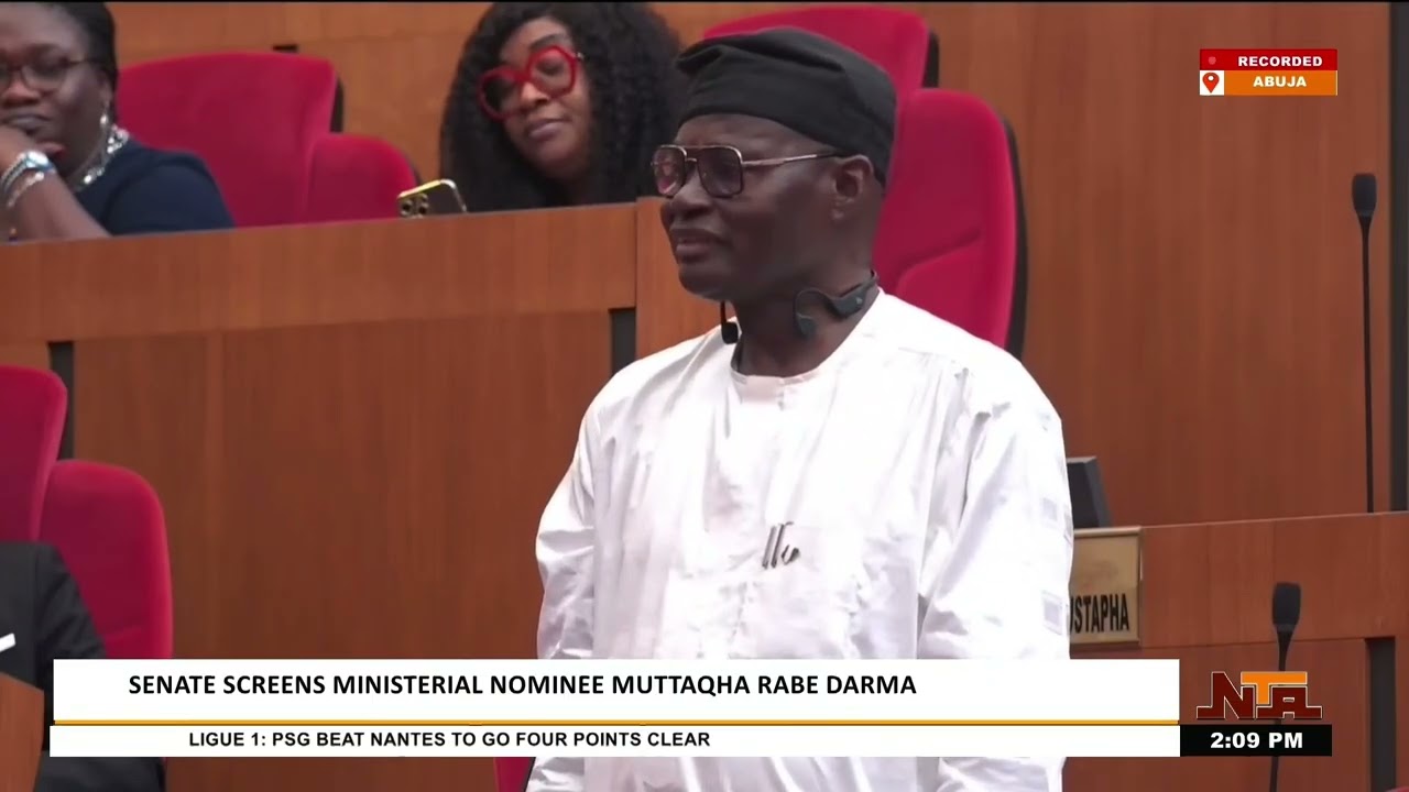 Alt Text: A detailed infographic comparing the key features of two software platforms, highlighting their differences in p...