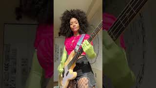 Forget Me Nots on a Custom Fender?! [April Kae Bass Cover] #patricerushen #forgetmenots #fashion