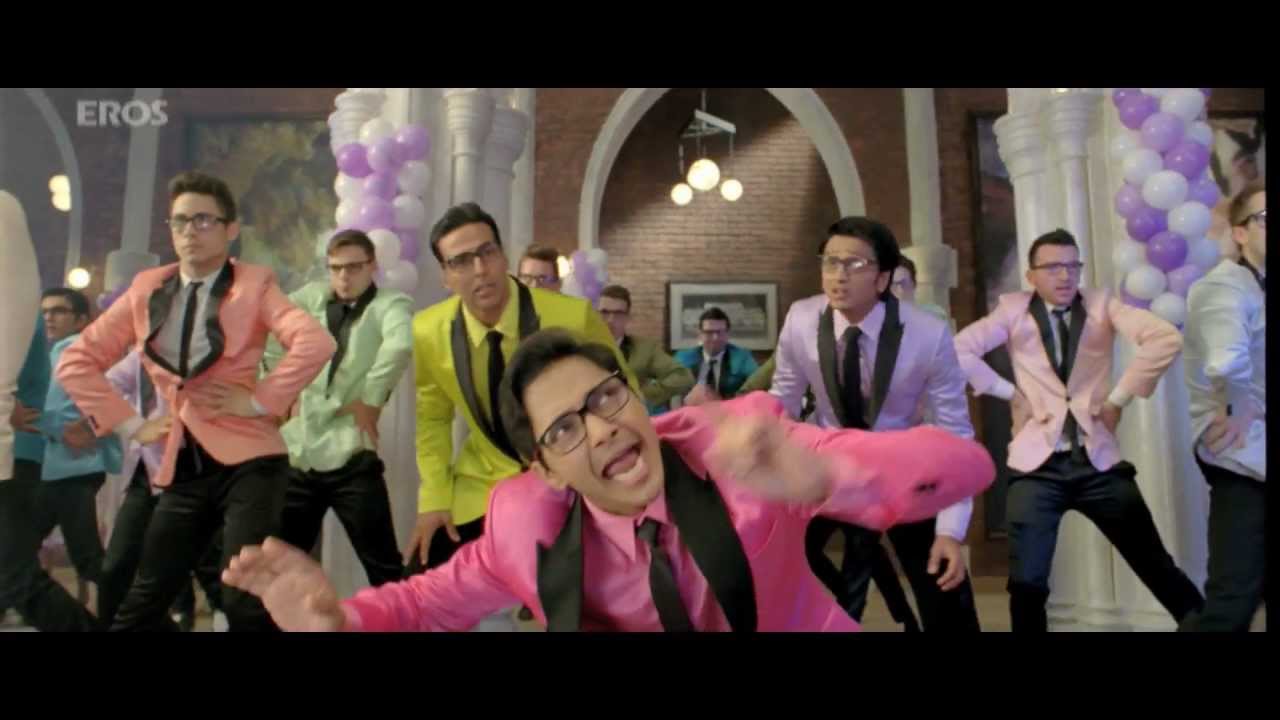 Papa Toh Band Bajaye Lyrics  | Housefull 2 | Akshay Kumar, Asin | Neeraj Shridhar | Sajid Ali, Wajid Ali